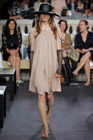 Look 32